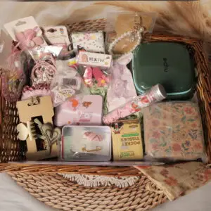 jewellery box, sewing machine kit, hair accessories with bag, handwash, tissue paper, mirror, pin box, comb, premium keychain, nail cutter
